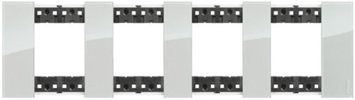 Рамка универсальная Legrand BTicino Living Now 4-м. 8 мод. небо картинка